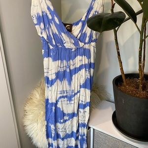 BEAUTIFUL Maxi dress with slit